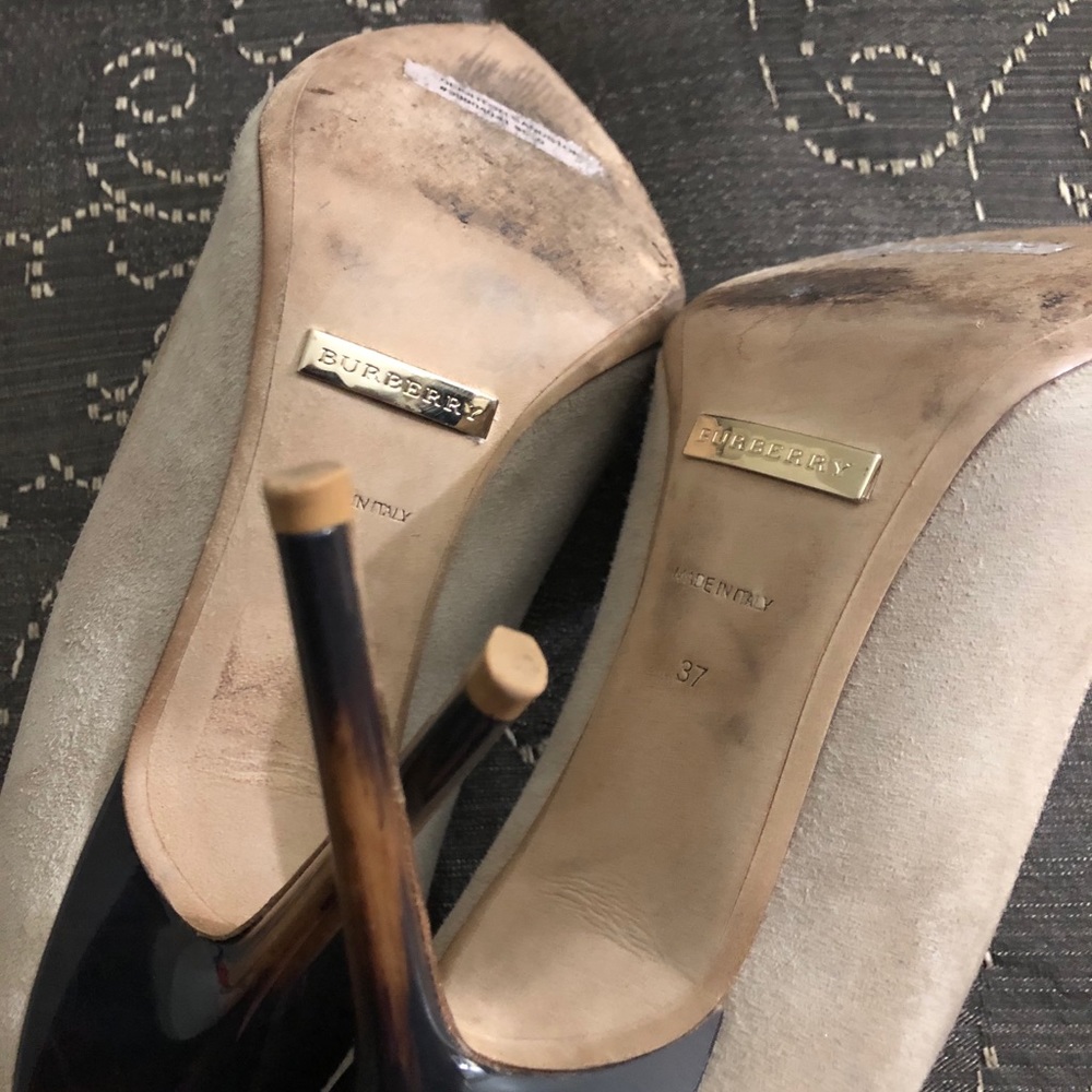 Burberry heel pump - Picture 10 of 13